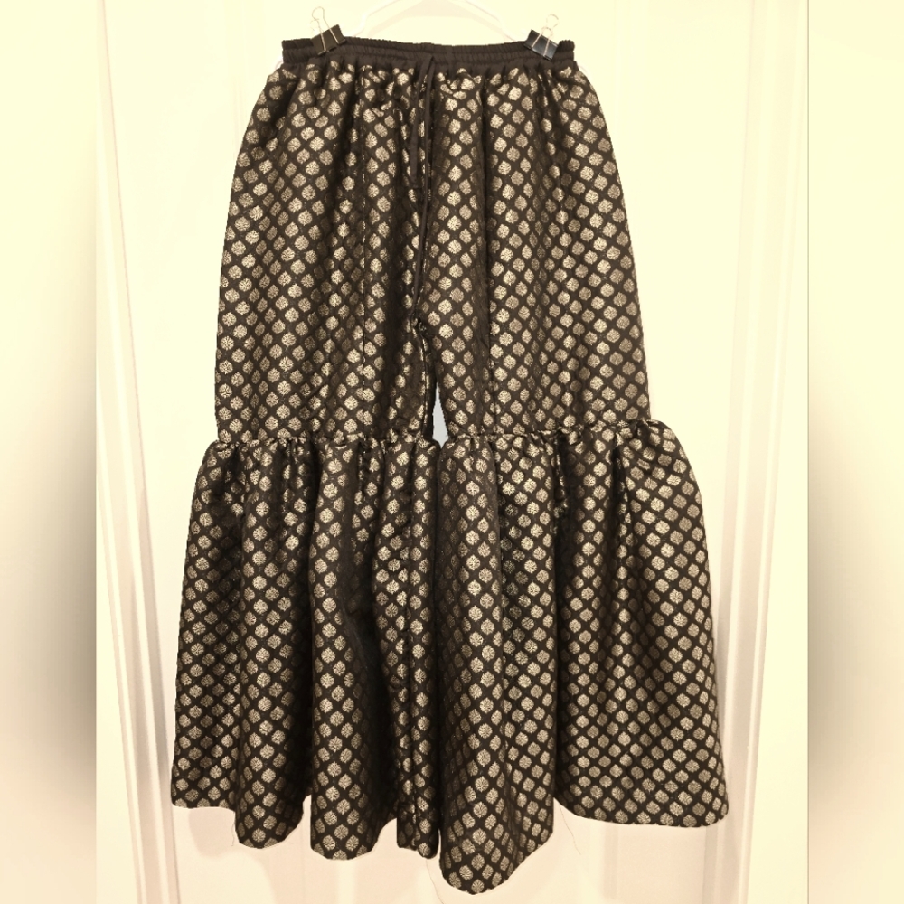 Tiered Black and Gold Patterned Wide-Leg Pants